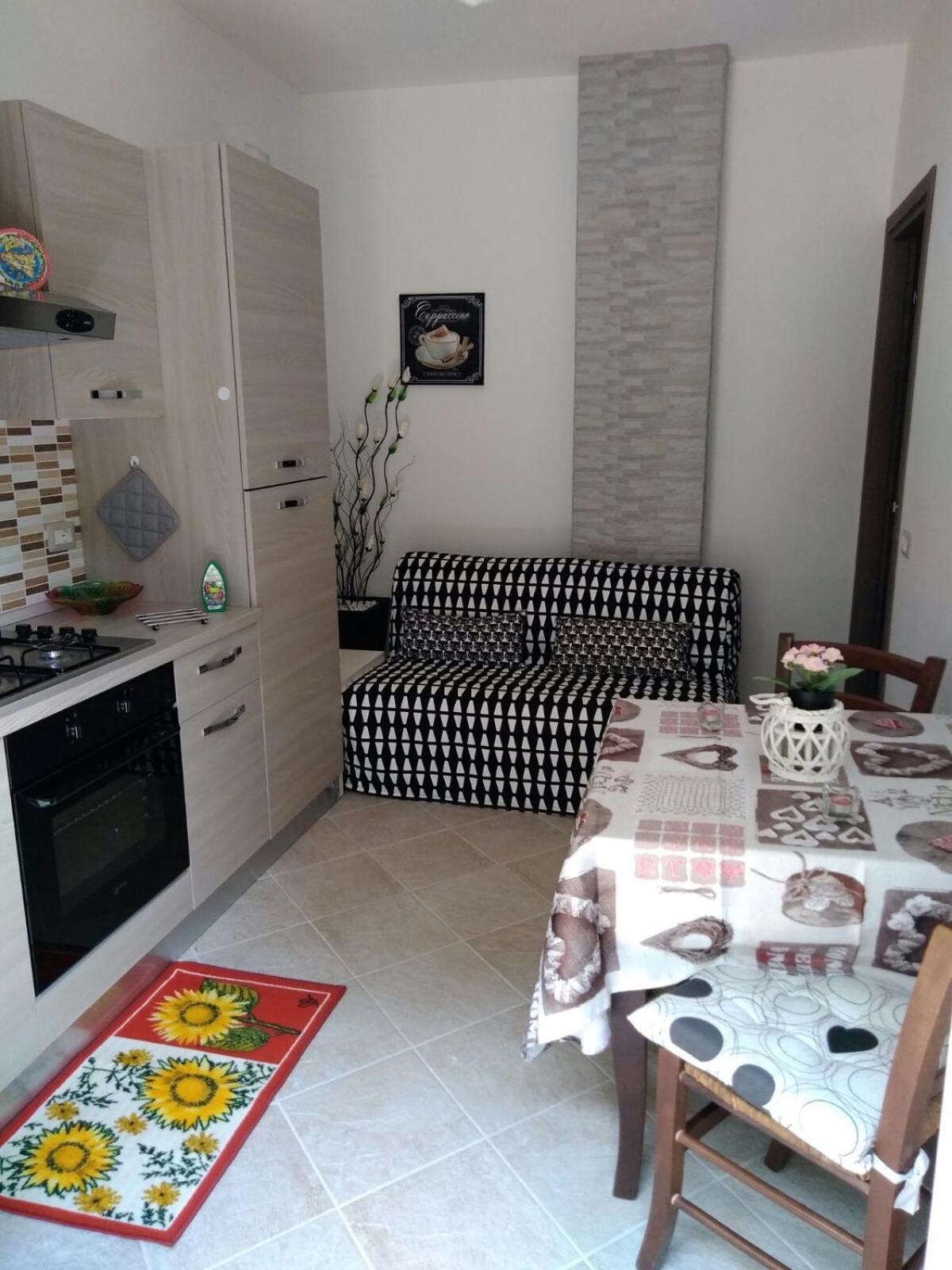 Holiday House Marlin Giardini Naxos Ngoại thất bức ảnh
