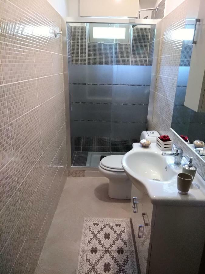 Holiday House Marlin Giardini Naxos Ngoại thất bức ảnh
