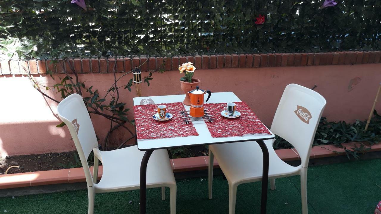 Holiday House Marlin Giardini Naxos Ngoại thất bức ảnh