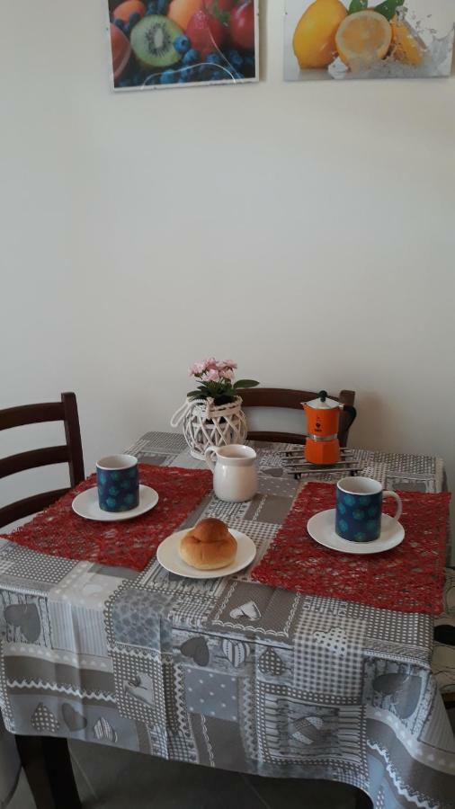 Holiday House Marlin Giardini Naxos Ngoại thất bức ảnh