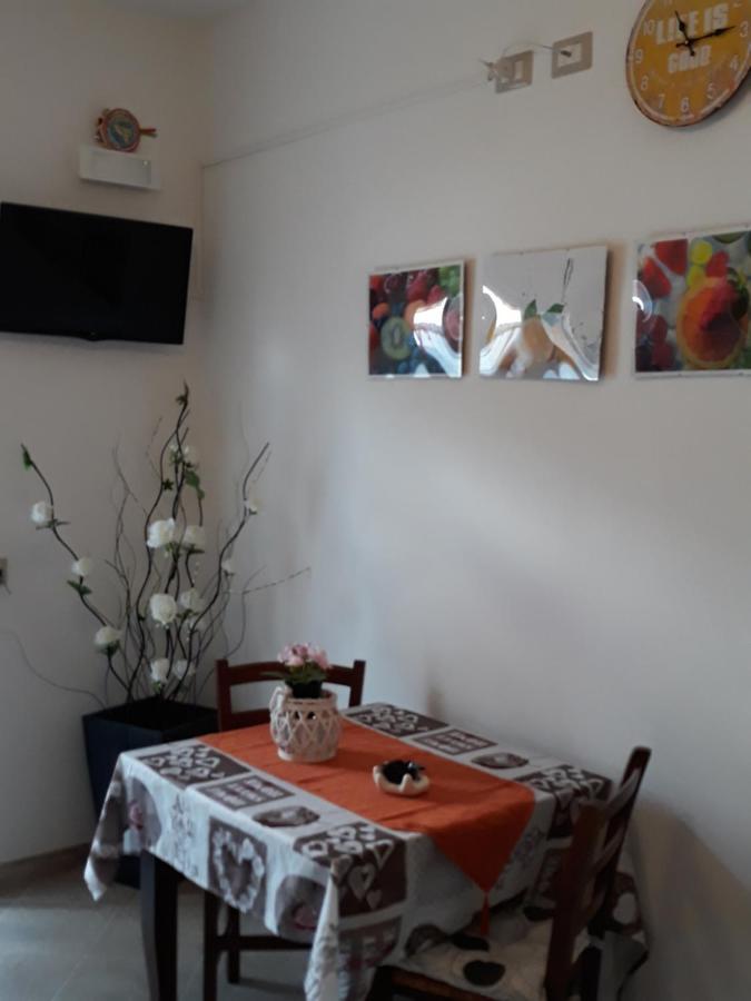Holiday House Marlin Giardini Naxos Ngoại thất bức ảnh